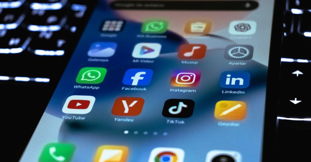 Tela de smartphone mostrando mensagem de erro no Instagram